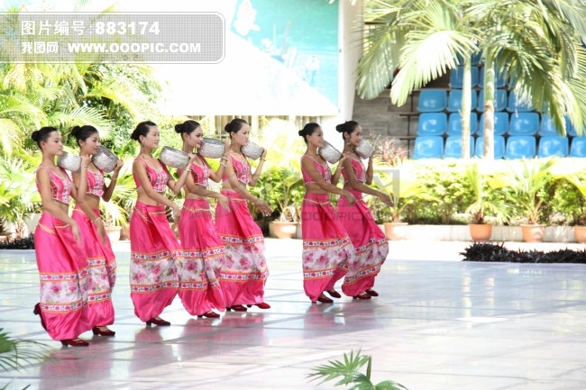 <em>傣族姑娘舞蹈</em>图片素材(图片编号:883174)_节日